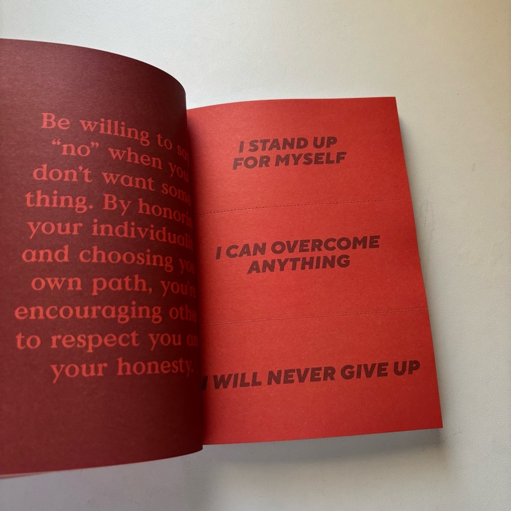 ୨୧ ･ﾟ✧ Feel Your Best For Personal Growth Book - Picture 3 of 7